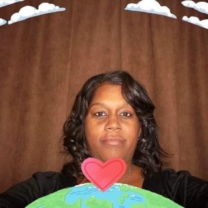 Meet your Posher, Carla